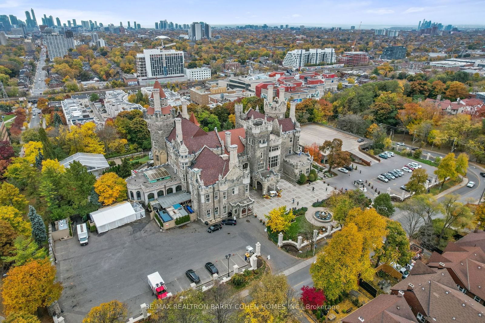 Castle View Terrace, Midtown, Toronto