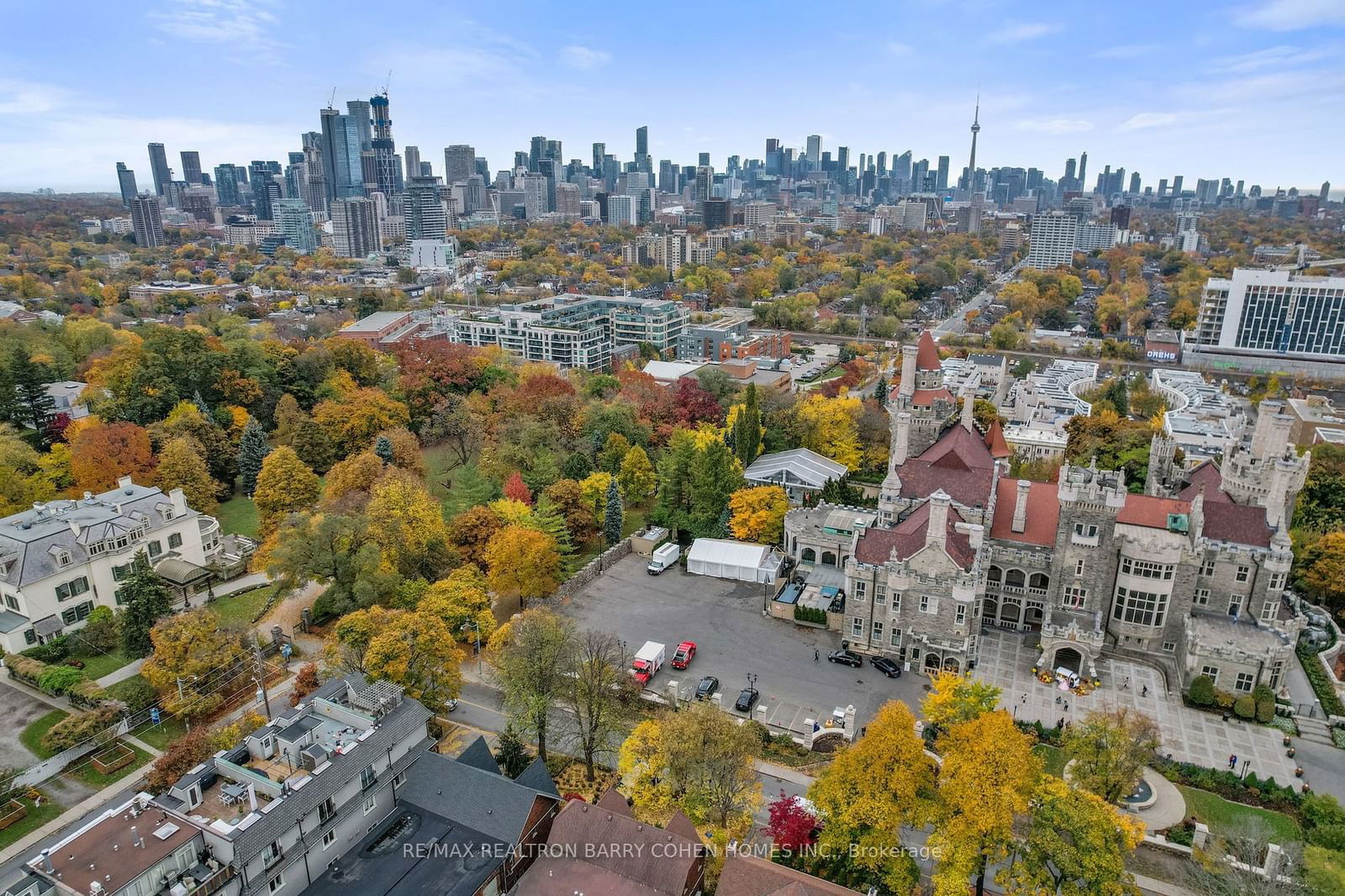 Castle View Terrace, Midtown, Toronto