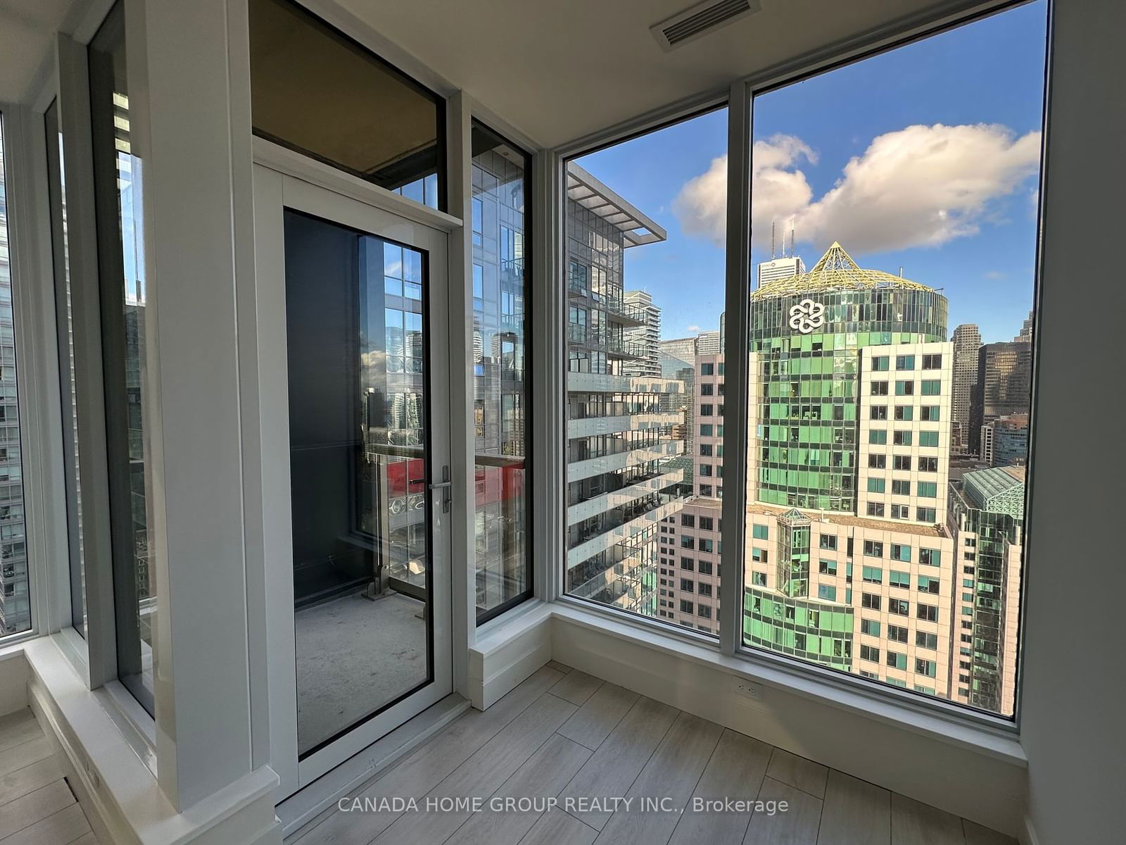 15 Mercer St, unit 2706 for rent