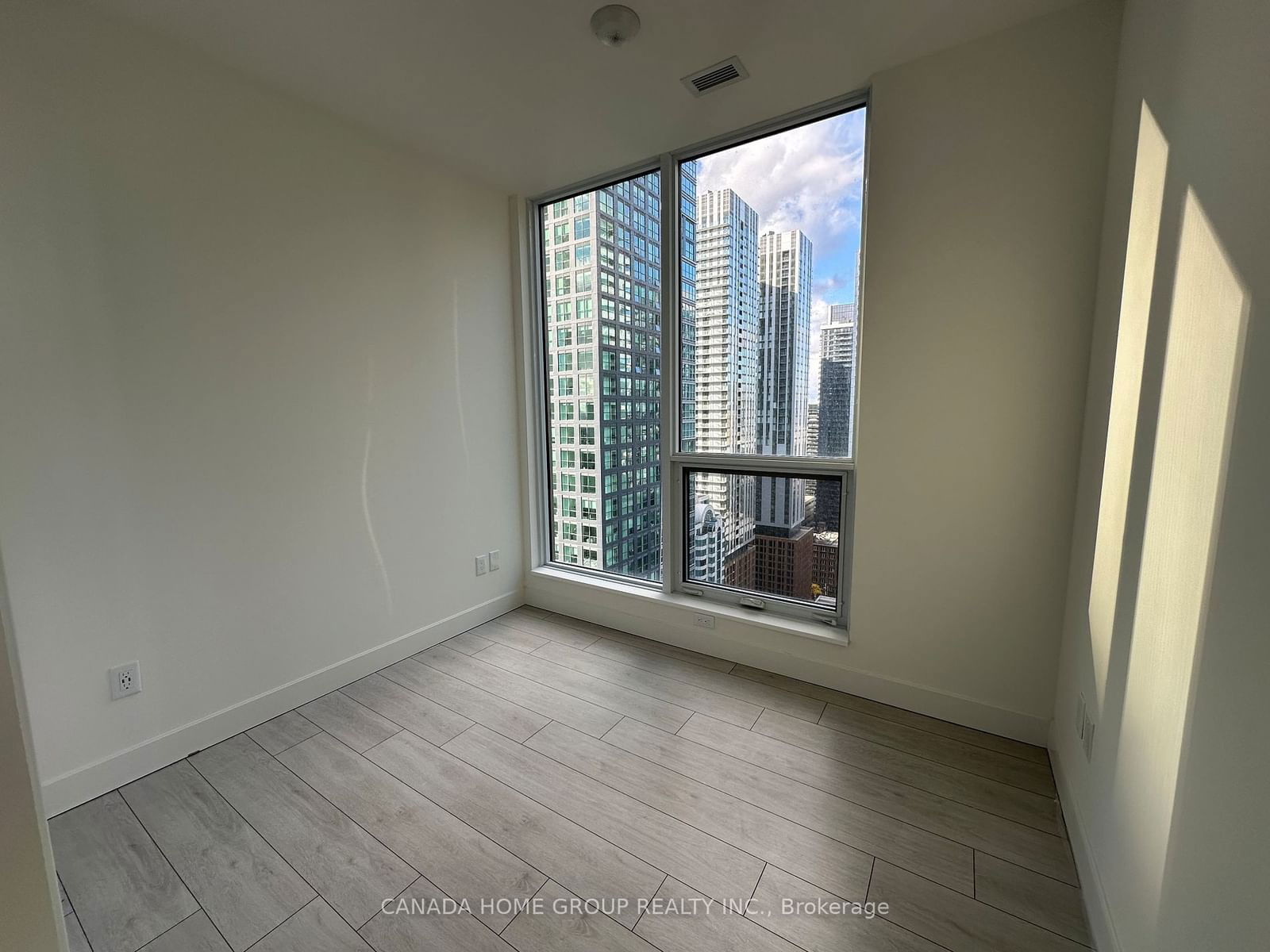 15 Mercer St, unit 2706 for rent