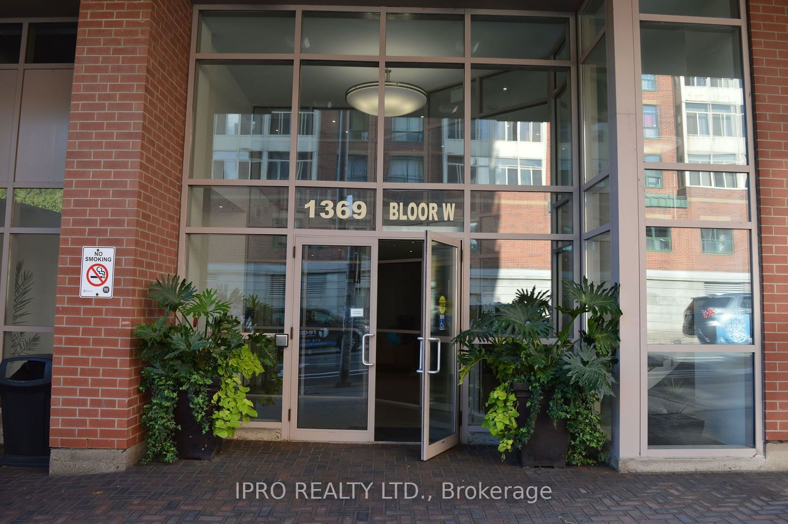 1369 Bloor St W, unit 1314 for rent