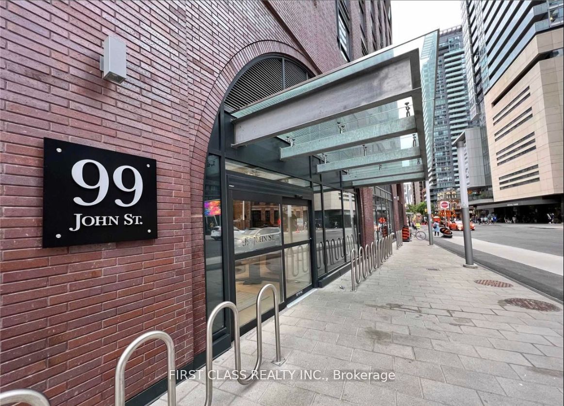 99 John St, unit 404 for rent