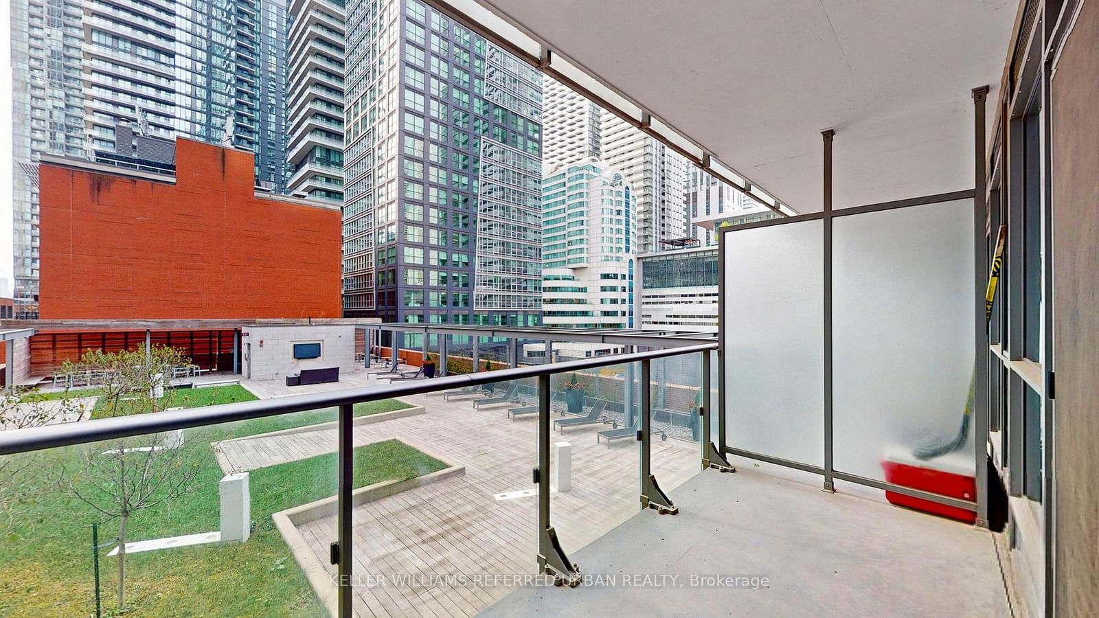 8 Mercer St, unit 709 for rent