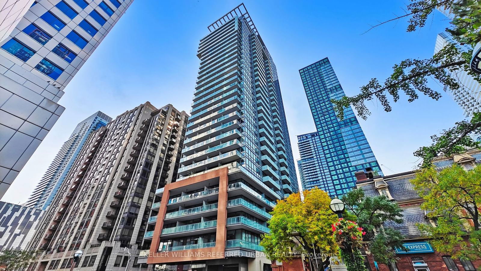 8 Mercer St, unit 709 for rent