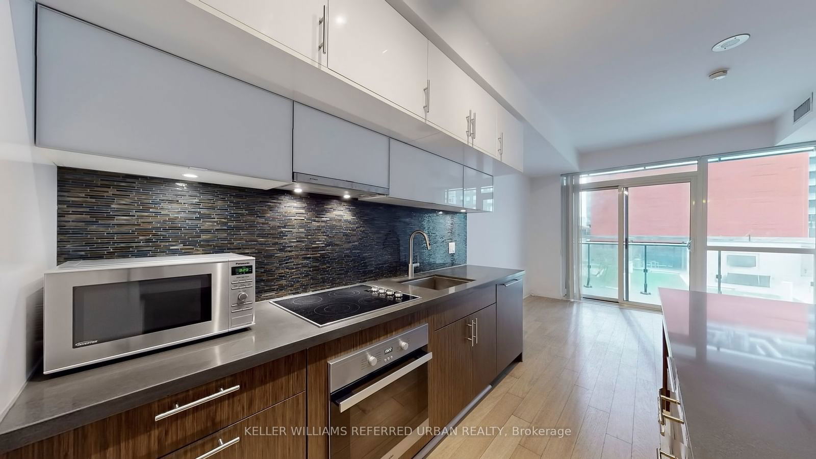 8 Mercer St, unit 709 for rent