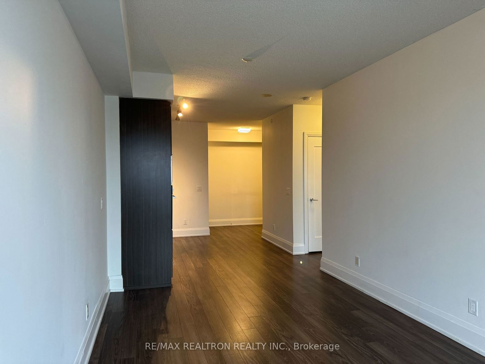 120 Harrison Garden Blvd, unit 1105 for rent