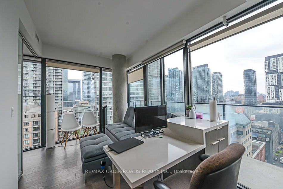 215 Queen St W, unit 1701 for rent