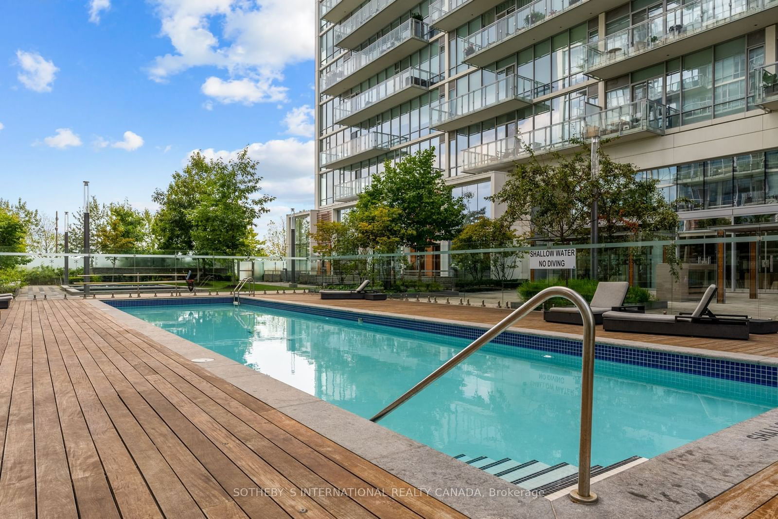 29 Queens Quay E, unit Th 115 for sale