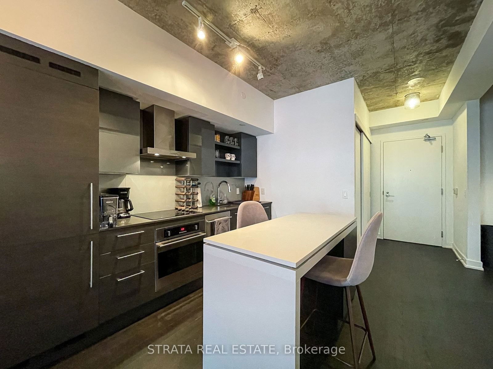 1030 King St W, unit 1131 for rent