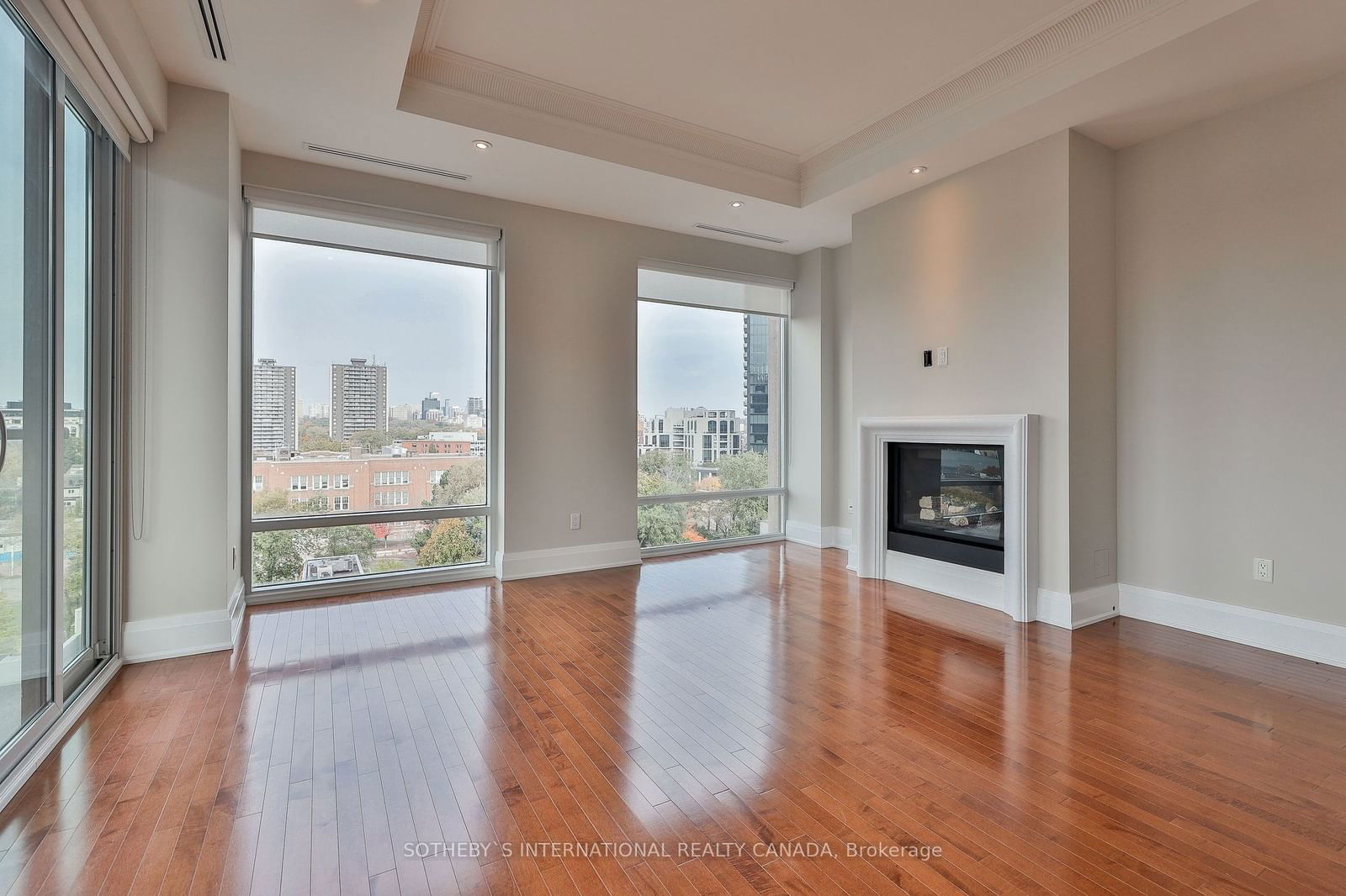 80 Yorkville Ave, unit 802 for rent