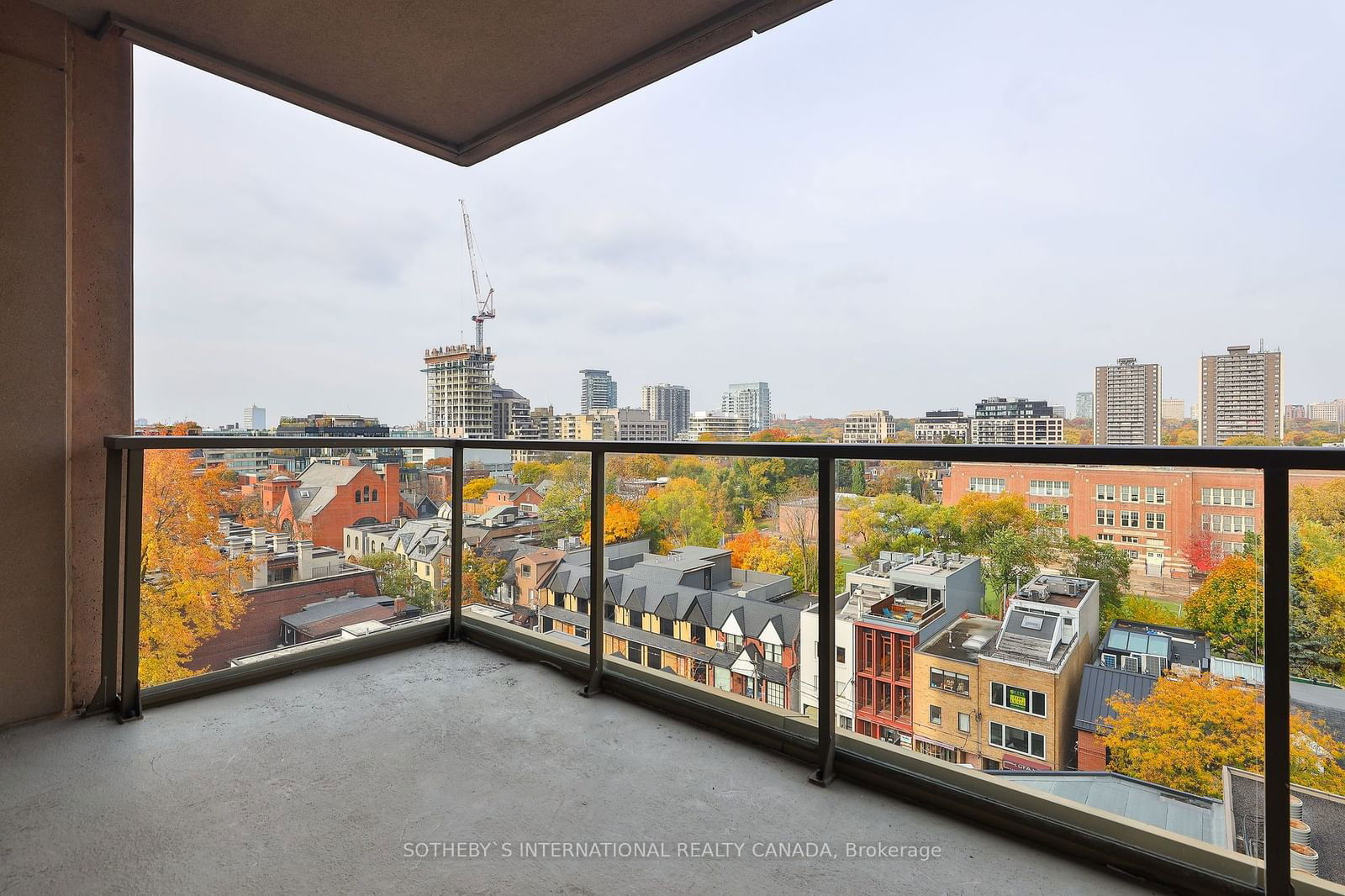 80 Yorkville Ave, unit 802 for rent