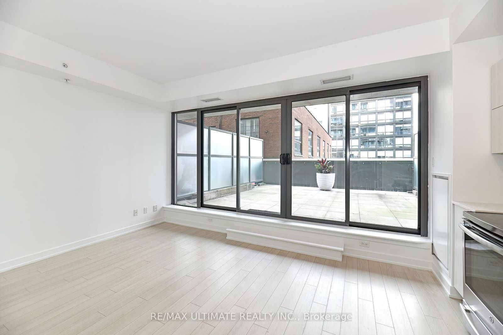 32 Camden St, unit 307 for rent