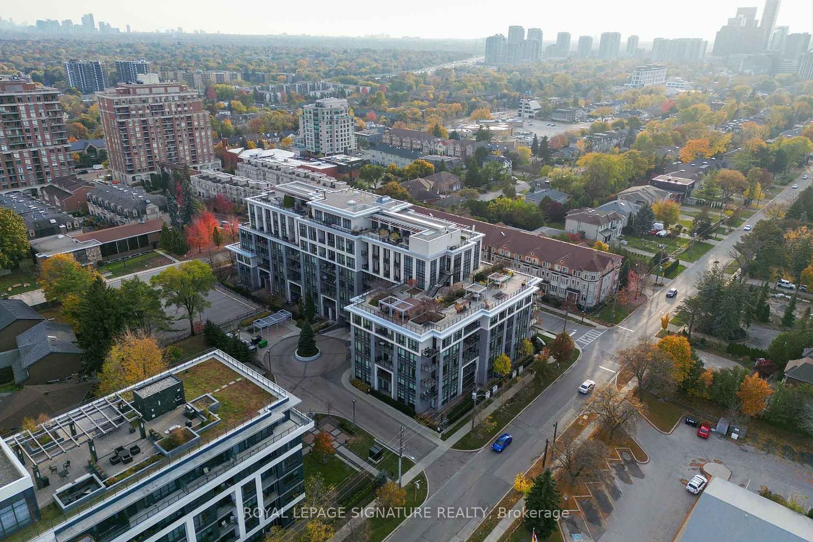 Twenty One Clairtrell Condos, North York, Toronto