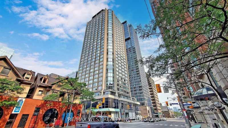 155 Yorkville Ave, unit 704 for rent