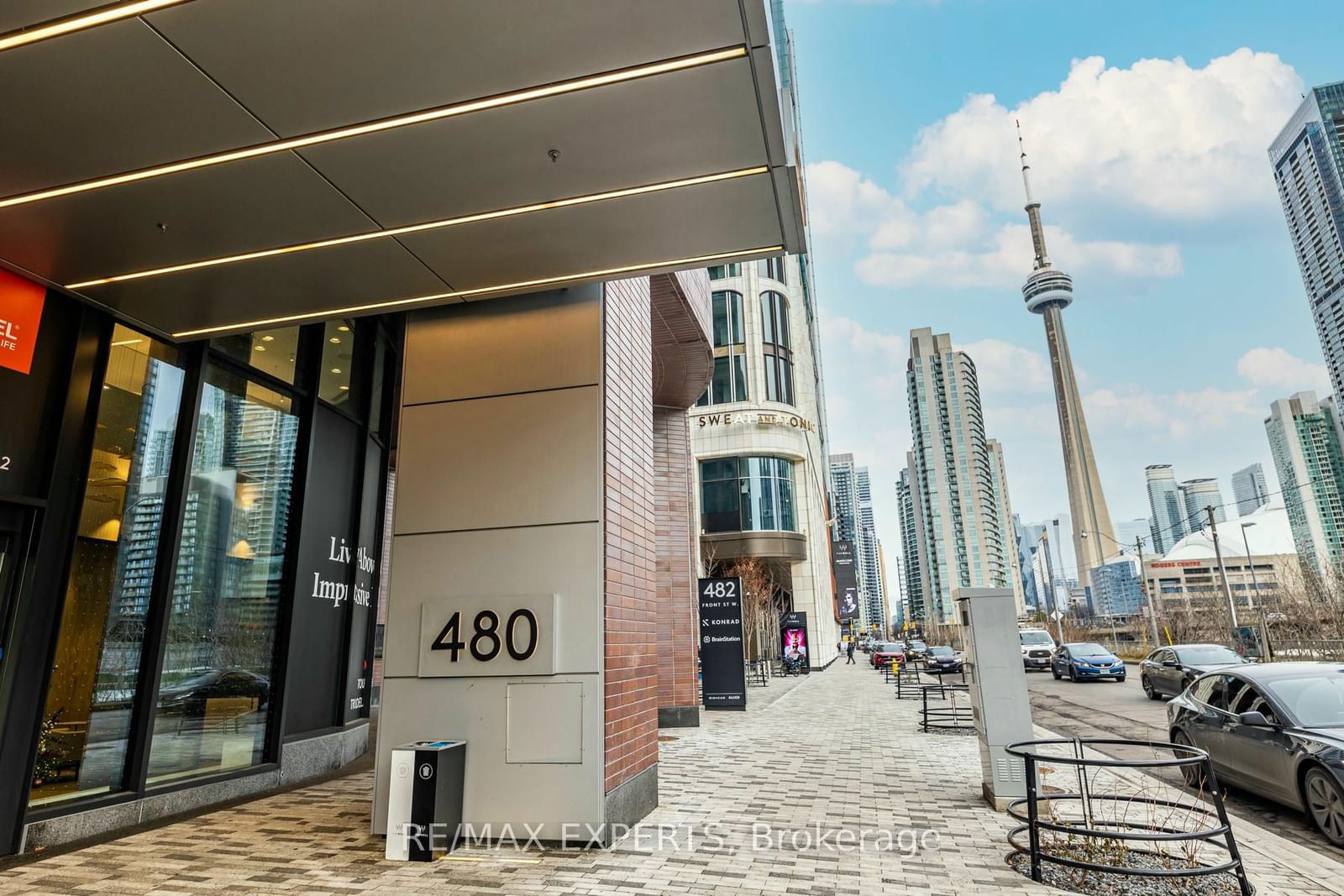 480 Front St W, unit 1903 for sale