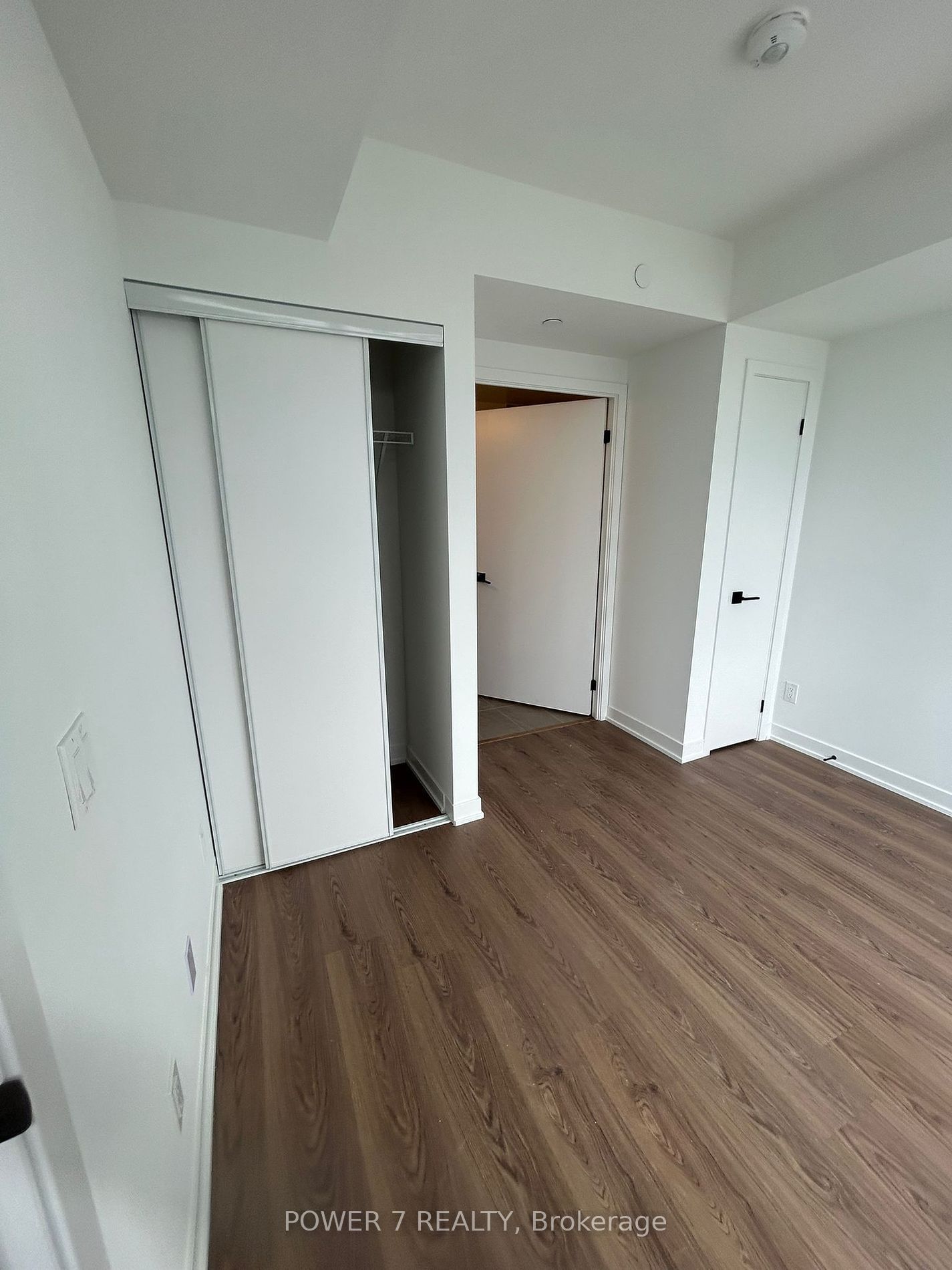 319 Jarvis St, unit 4608 for rent