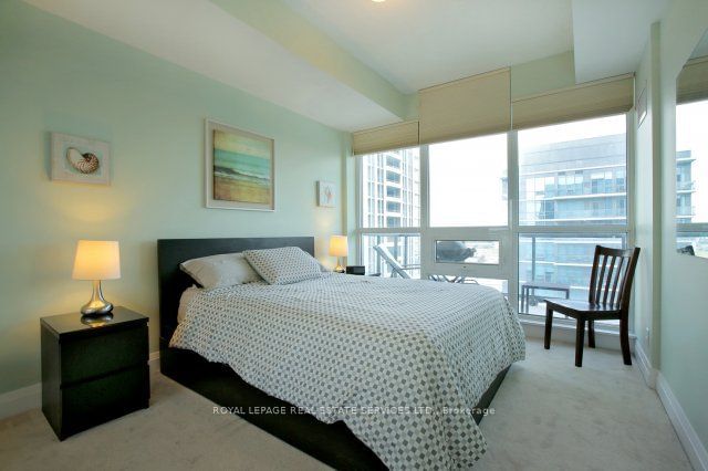 1185 The Queensway, unit 1021 for rent