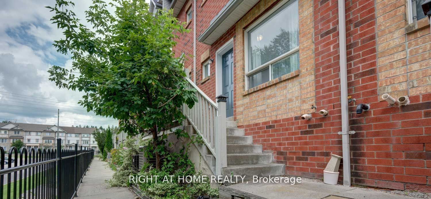 1865 Kingston Road Townhouses, Pickering, Toronto