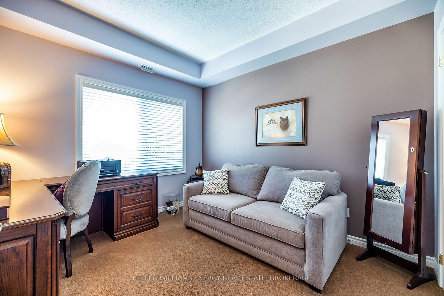 395 Lakebreeze Dr, unit 202 for sale