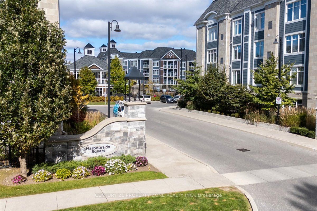 Harbourside Condos, Whitby, Toronto