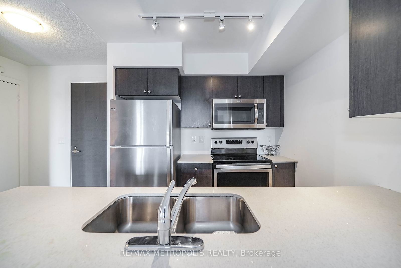 1346 Danforth Rd, unit 610 for rent