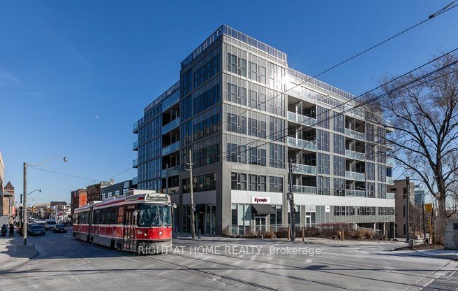 625 Queen St E, unit 607 for sale