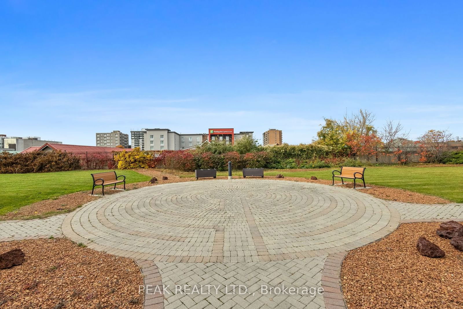 Mclaughlin Square Condos, Oshawa, Toronto