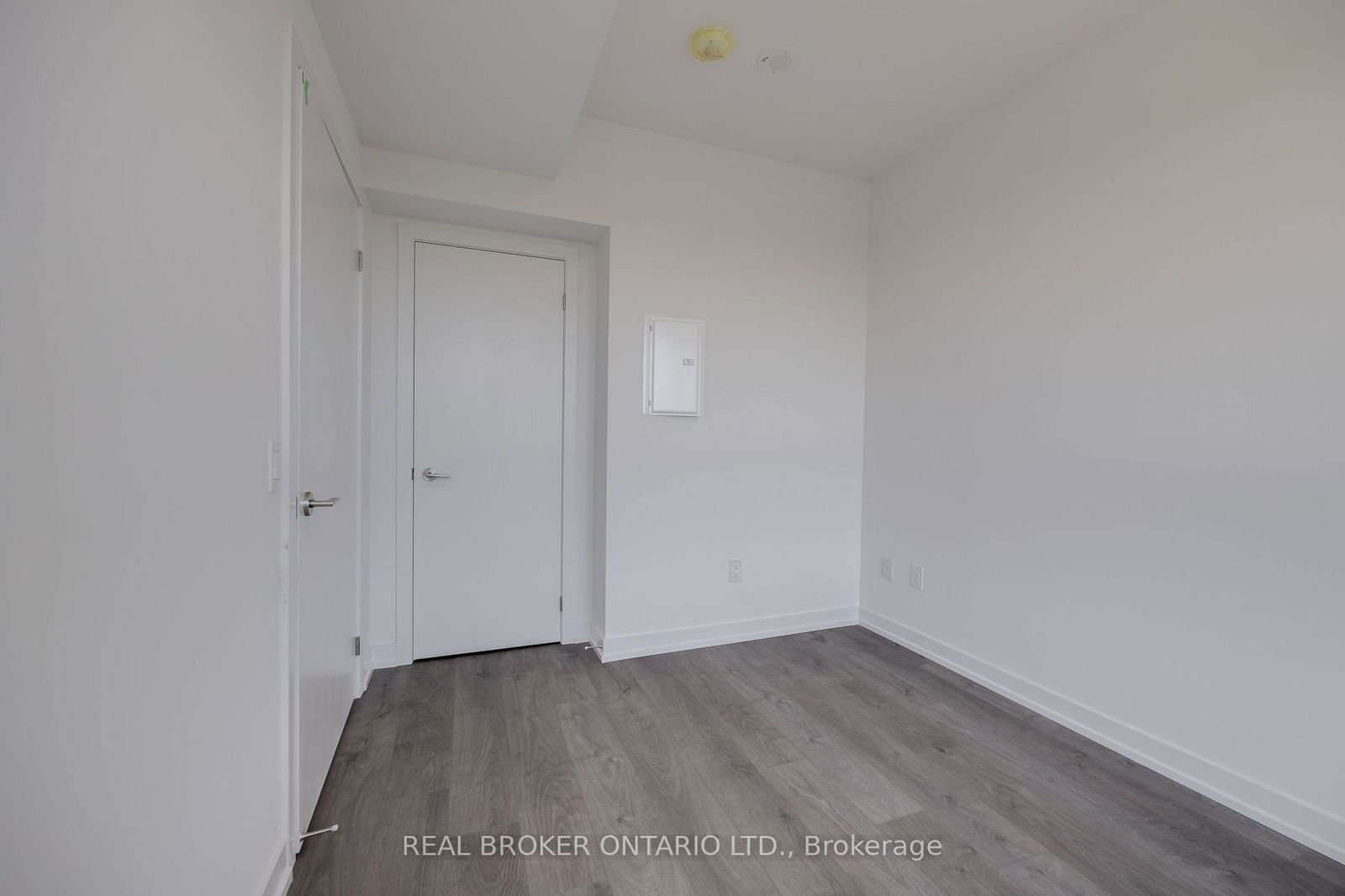 150 Logan Ave, unit 725 for rent