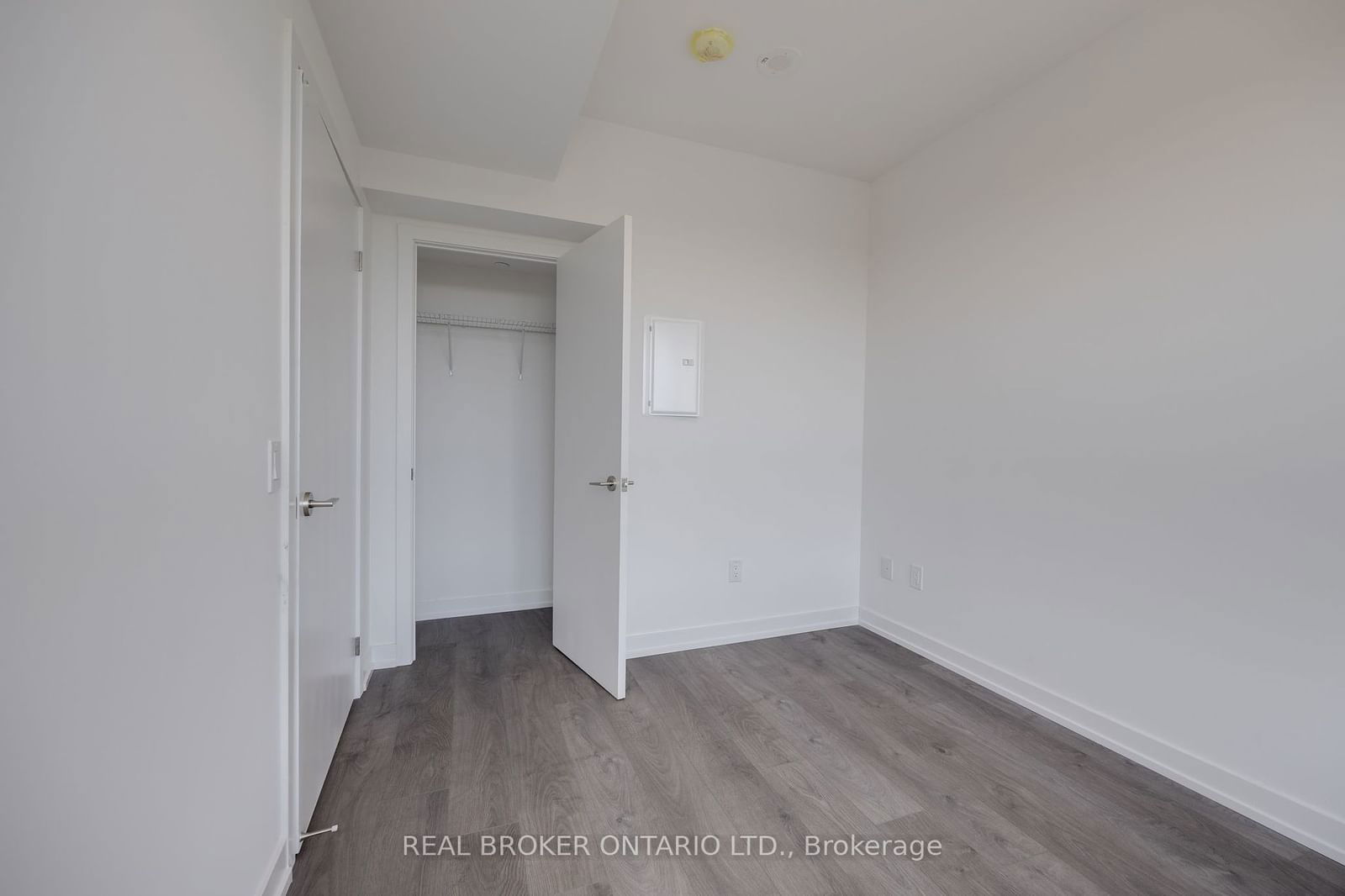 150 Logan Ave, unit 725 for rent