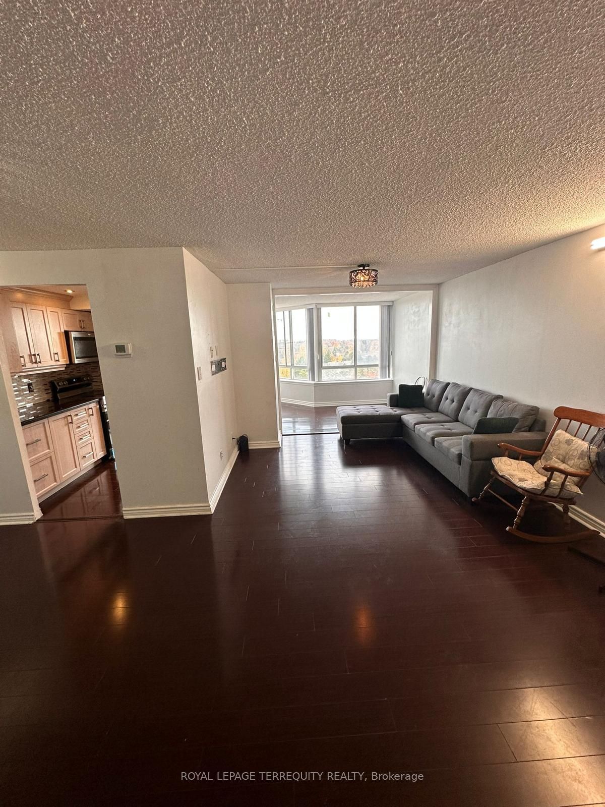 11753 Sheppard Ave, unit 908 for rent