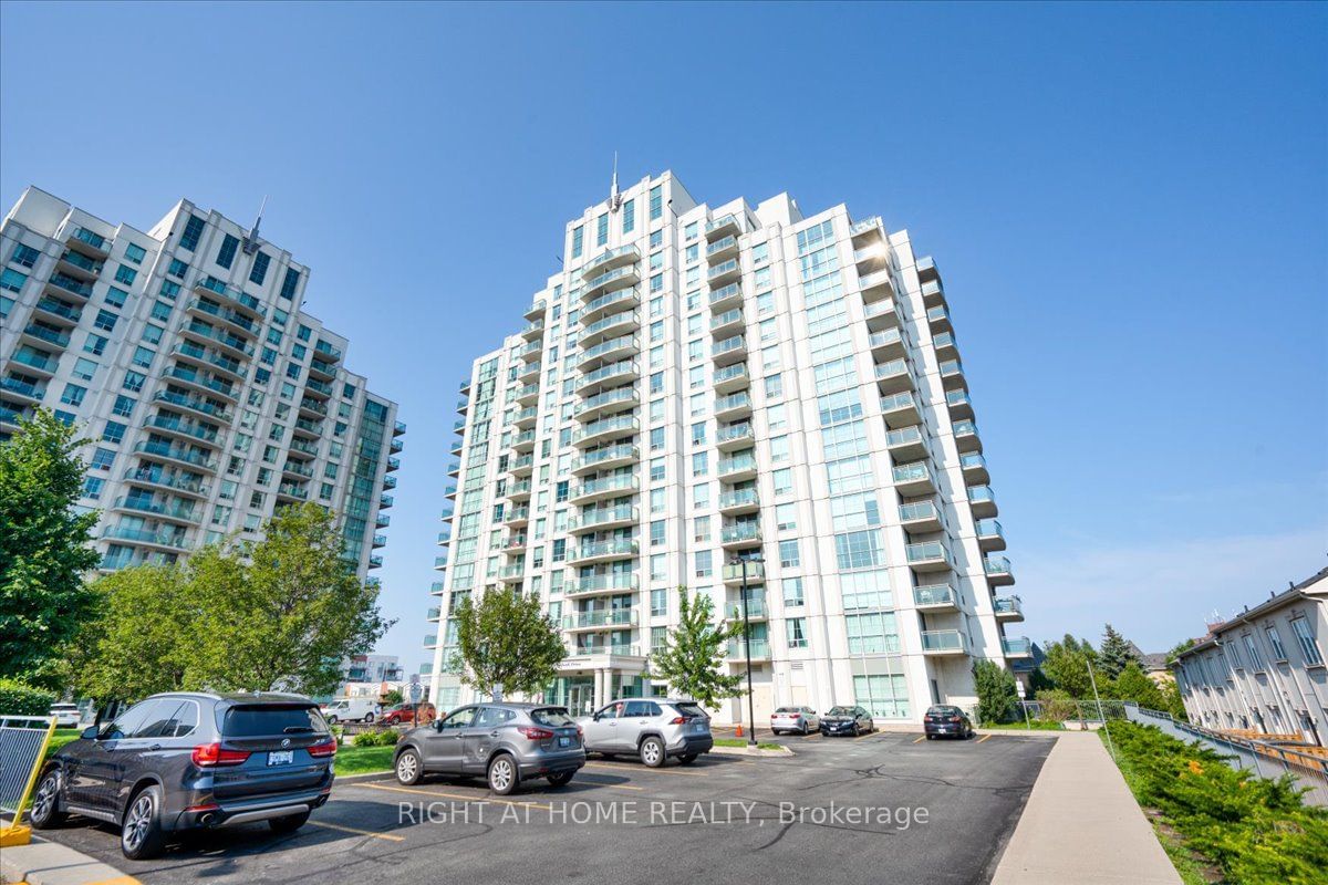 Markham Place Condos, Scarborough, Toronto