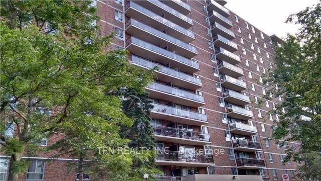 1950 Kennedy Rd, unit 706 for sale