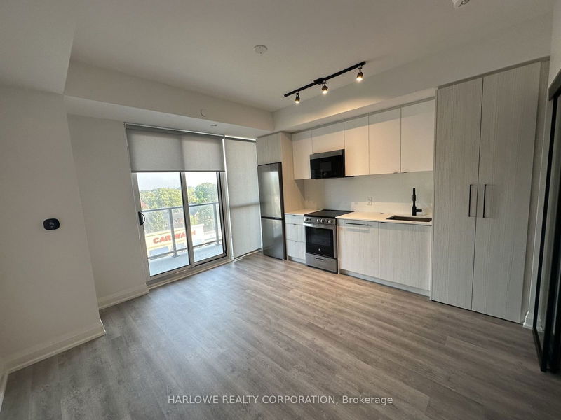 2369 Danforth Ave, unit 605 for rent