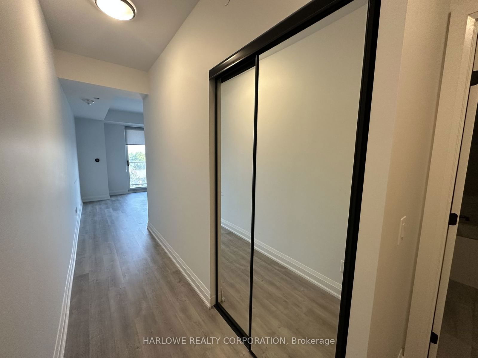 2369 Danforth Ave, unit 605 for rent