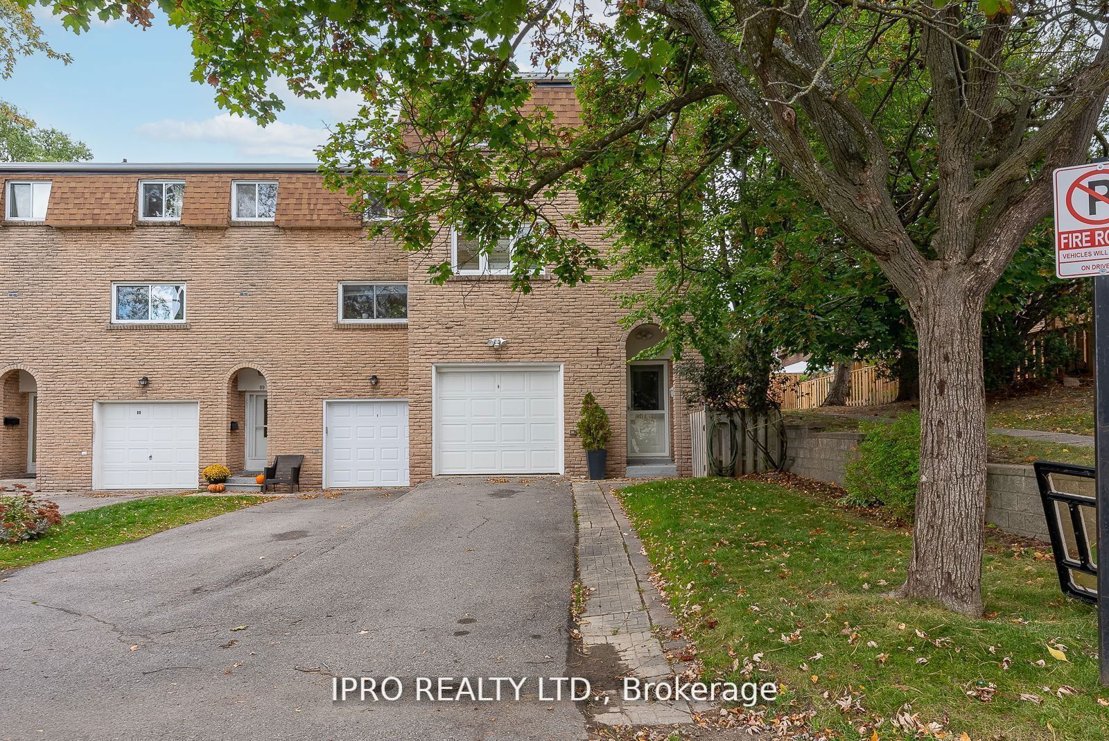 121 Centennial Road Townhomes, Scarborough, Toronto