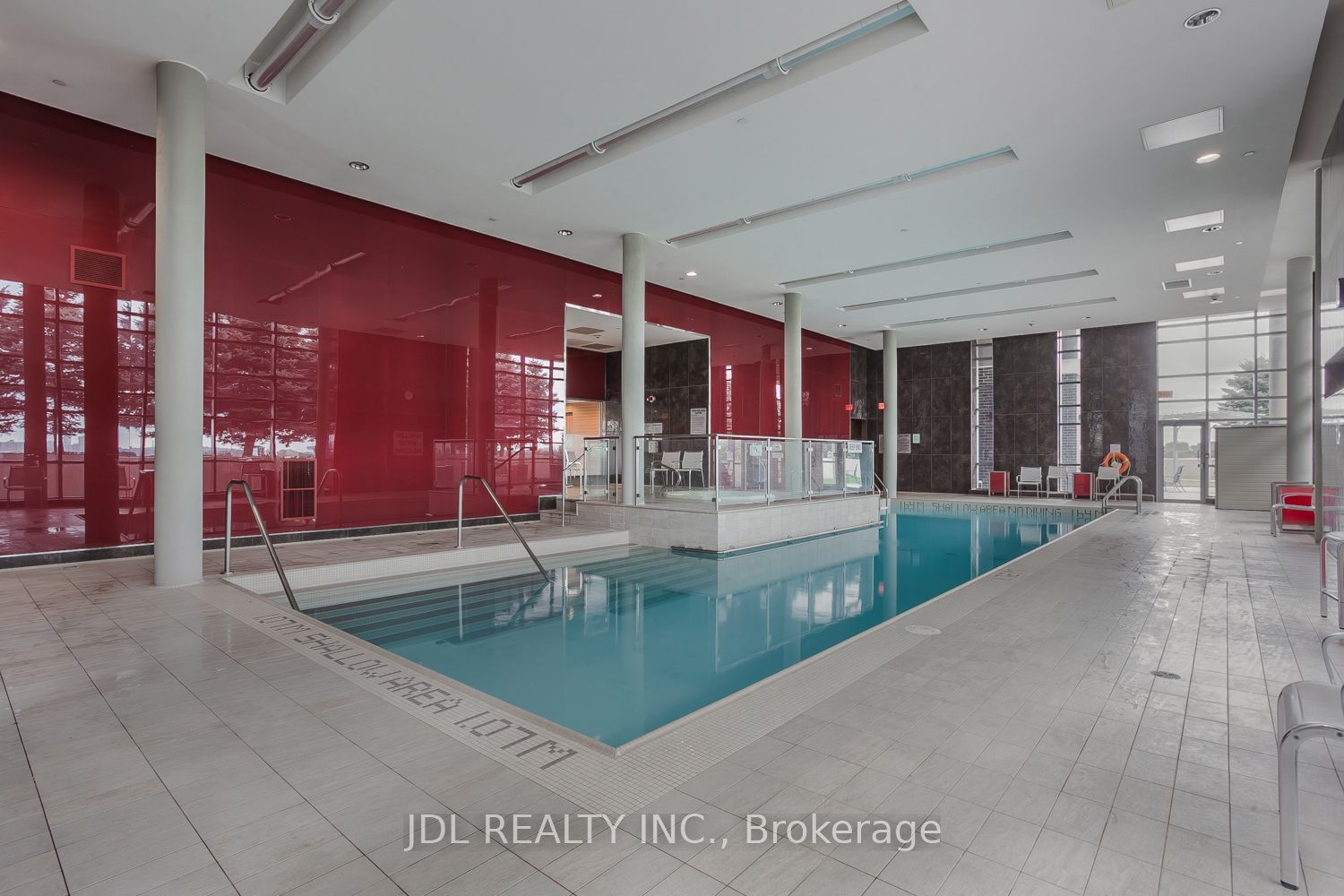 125 Village Green Sq, unit 3211 for sale