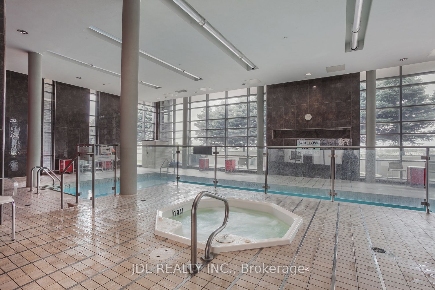 125 Village Green Sq, unit 3211 for sale