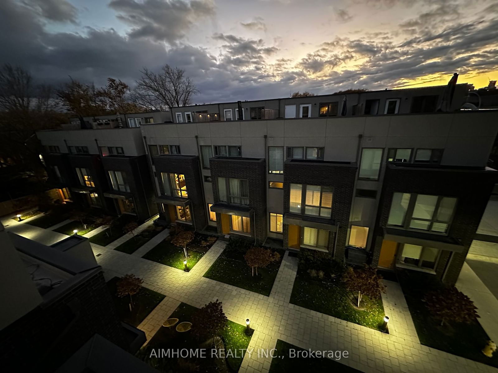 Townhouses on Curzon, East End, Toronto