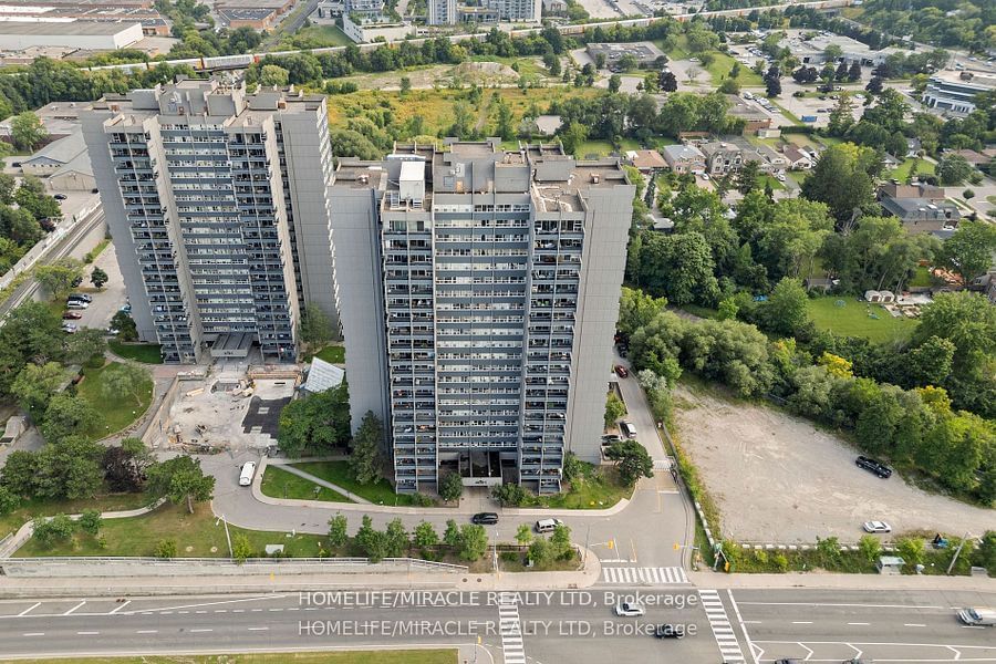 4091 Sheppard Ave, unit 806 for rent