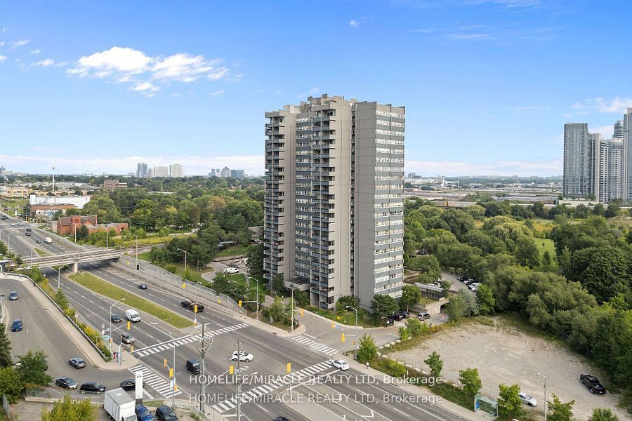 4091 Sheppard Ave, unit 806 for rent