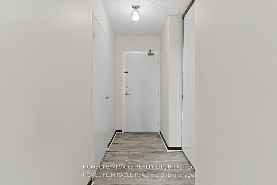 4091 Sheppard Ave, unit 806 for rent