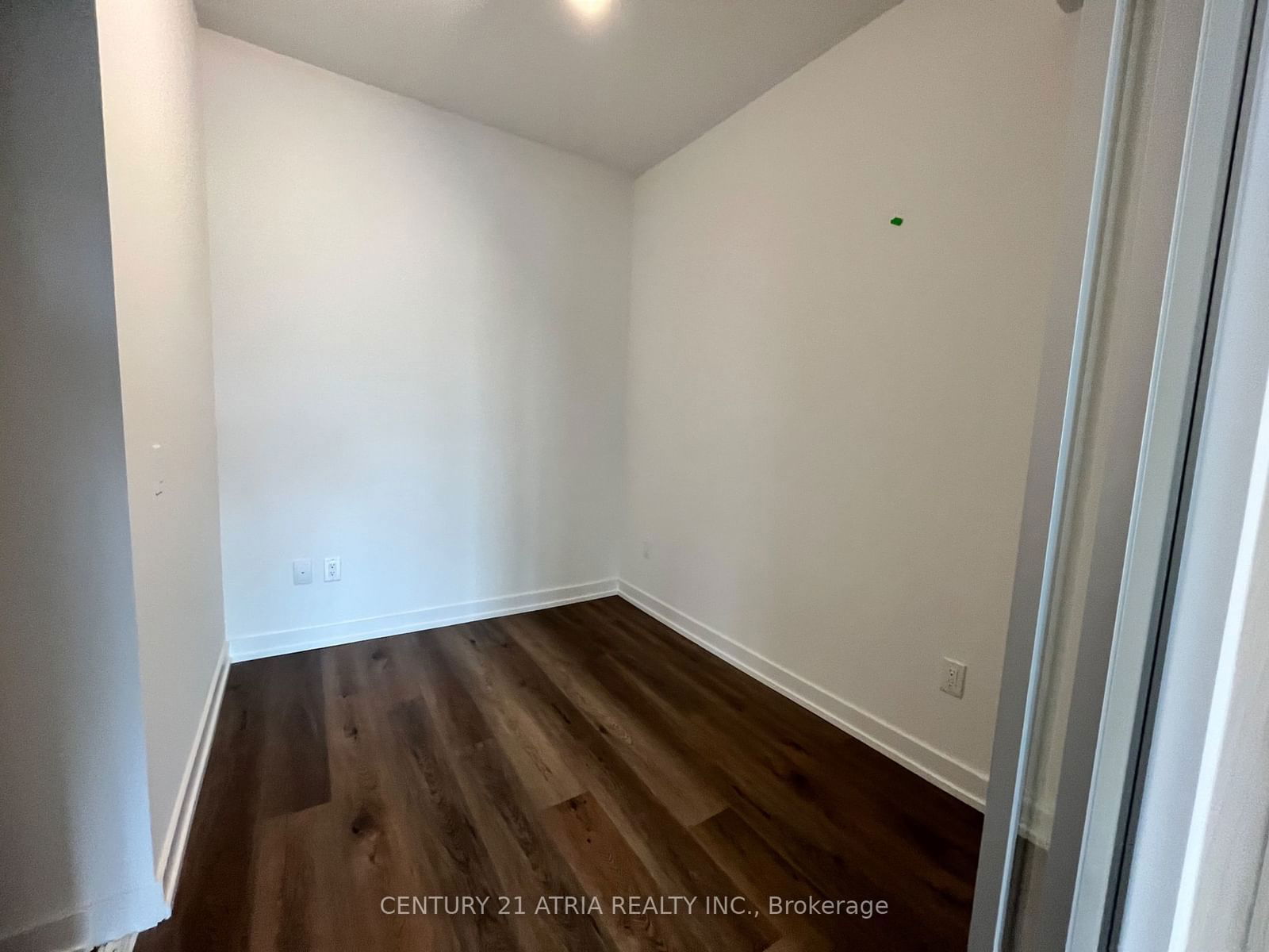 150 Logan Ave, unit 415 for rent