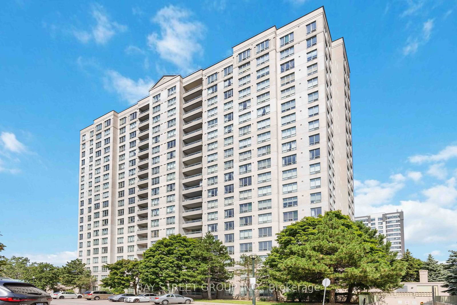 5039 Finch Ave E, unit 107 for rent