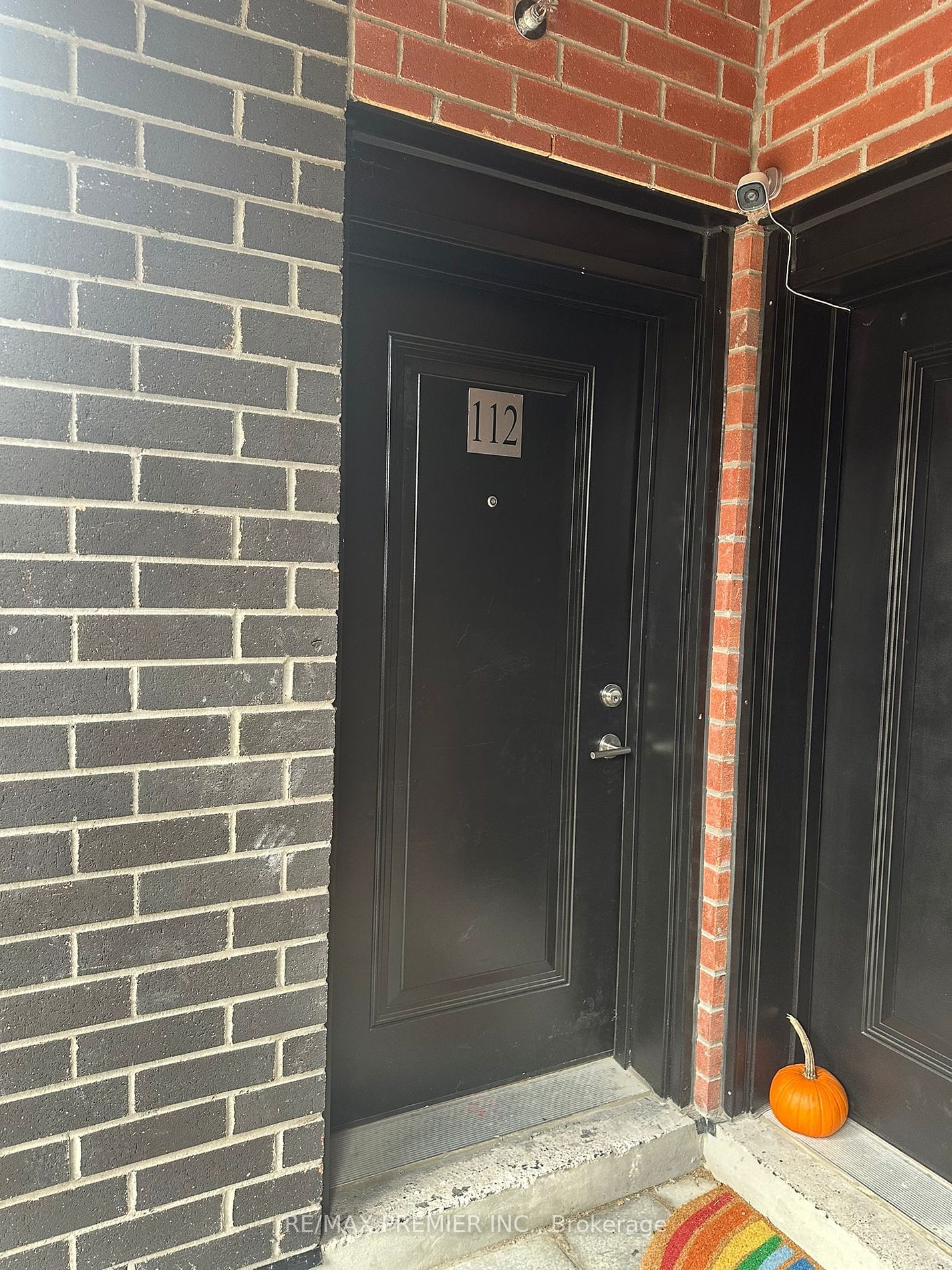 485 Logan Ave, unit 112 for rent