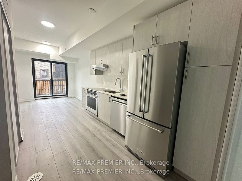 485 Logan Ave, unit 112 for rent