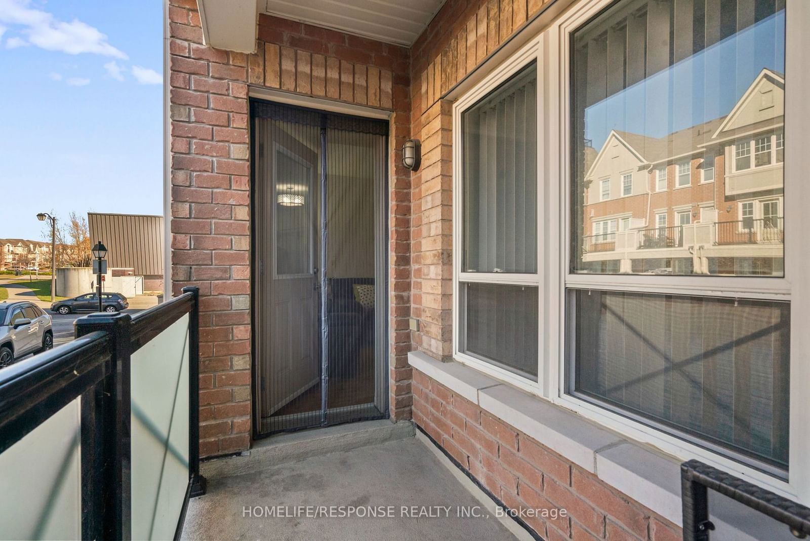 10 MENDELSSOHN St, unit 124 for sale