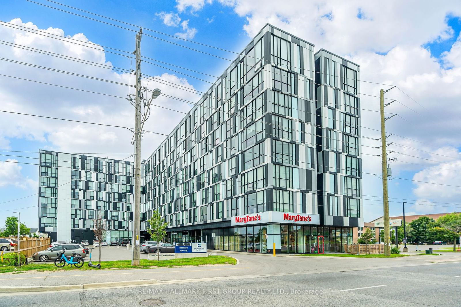 1900 Simcoe St N, unit 305 for sale