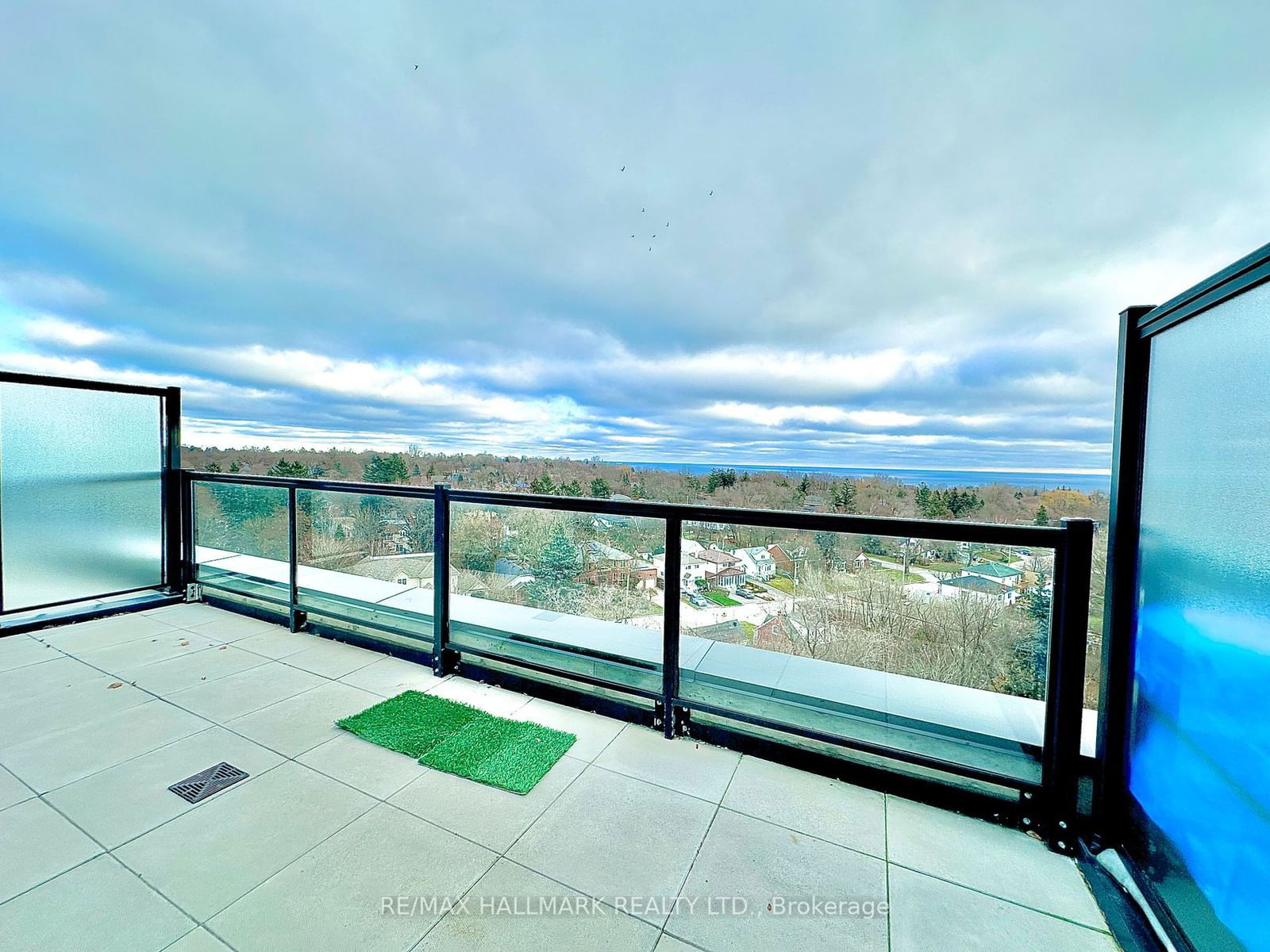 2799 Kingston Rd, unit Ph 924 for rent