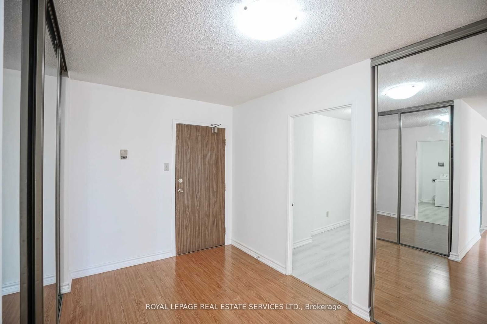 1 Reidmount Ave, unit 1004 for rent