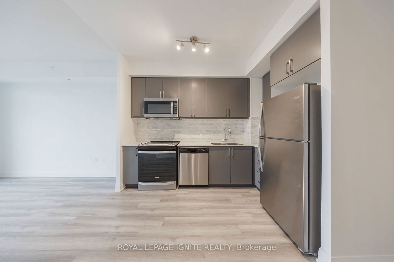 3220 Sheppard Ave E, unit 1710 for rent